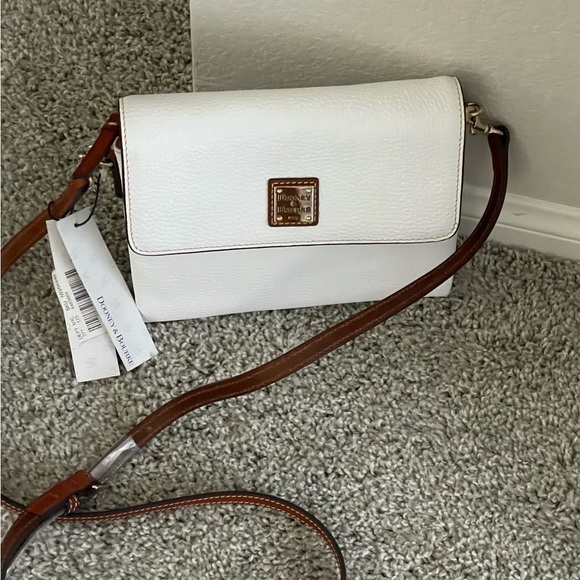 Dooney & Bourke Pebble Grain White Hunter Cross-Body Bag - Picture 3 of 11